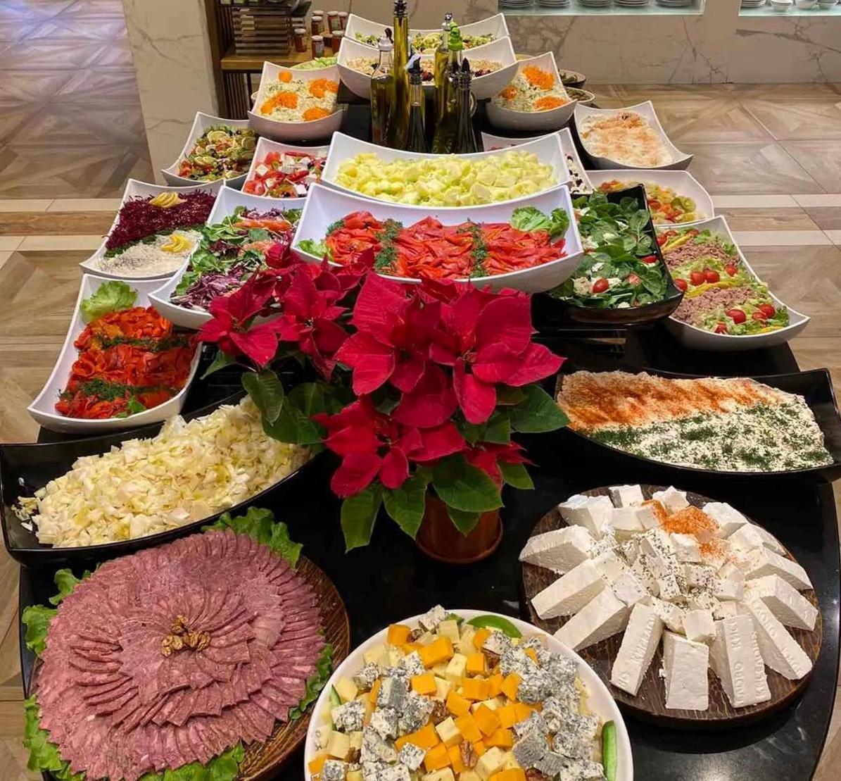 Luxory Aparthotel In 4 Star Spa Hotel St Ivan Rilski, 班斯科 外观 照片